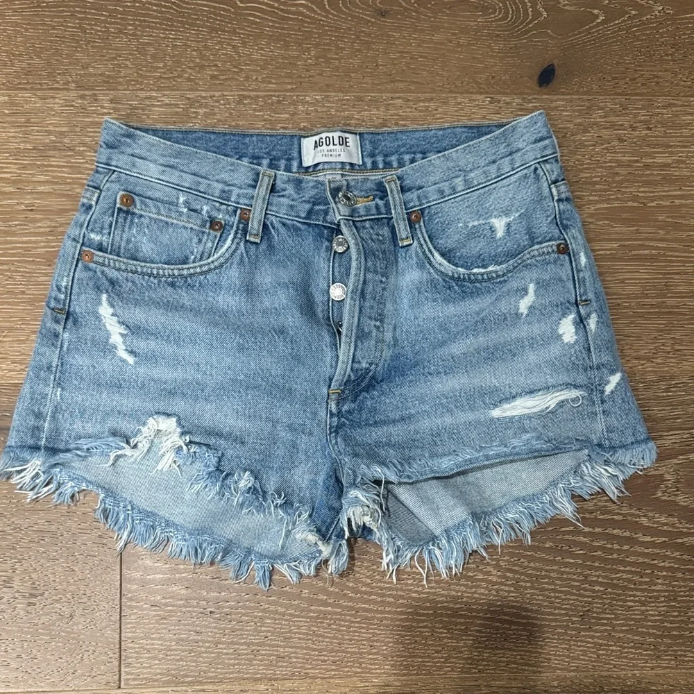 AGOLDE Distressed Denim Shorts Light Wash High Rise Cutoff Frayed Hem Size 25 - Picture 6 of 6